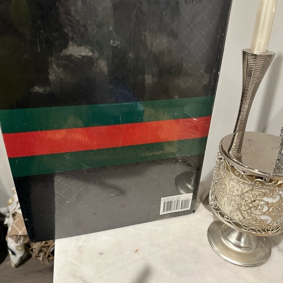 NEW The Making of Gucci Hardcover Book 🎁gift with $75 or more designer purchases - Picture 4 of 9